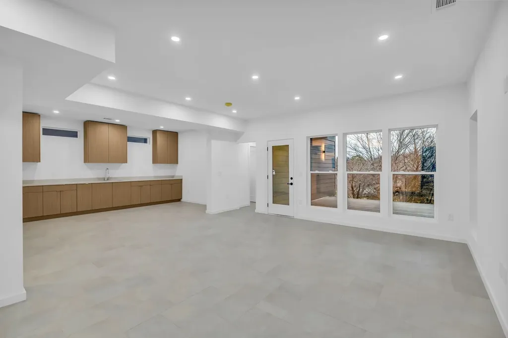 2505 Barclay Drive Nashville TN 37206