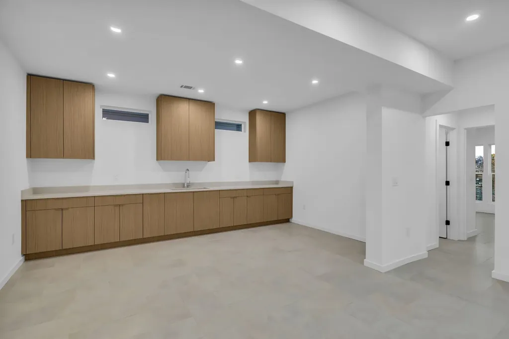 2505 Barclay Drive Nashville TN 37206