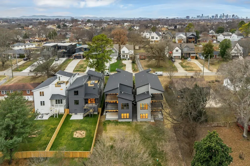 2505 Barclay Drive Nashville TN 37206