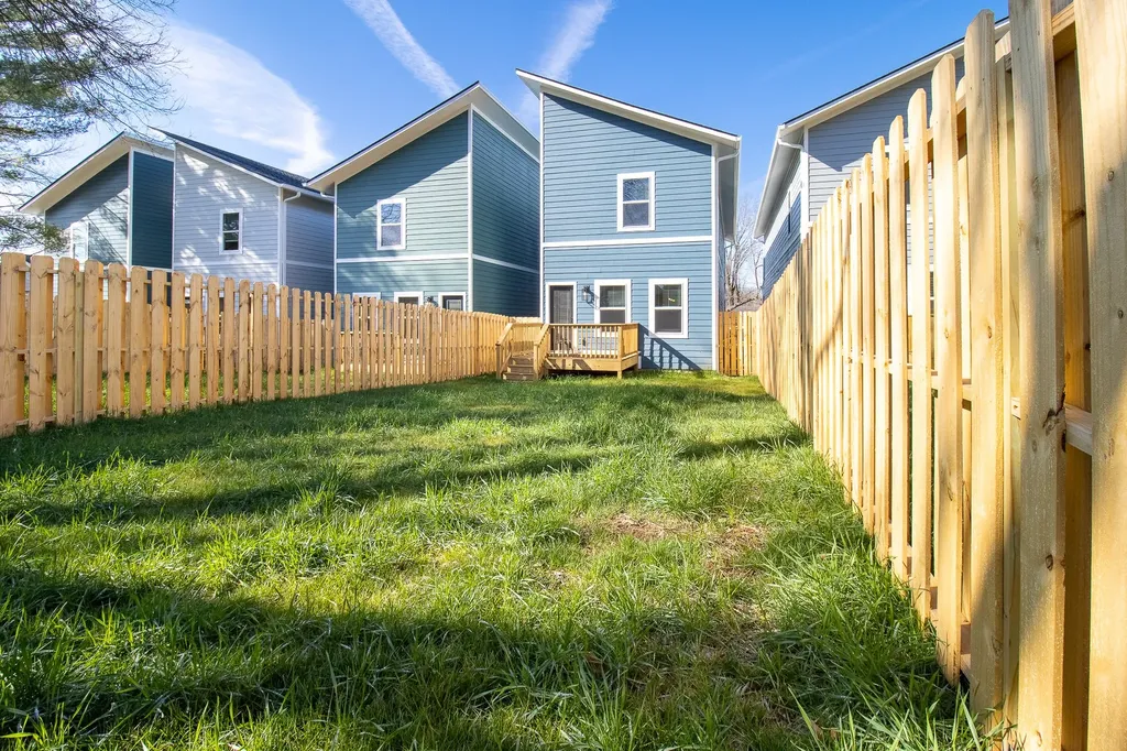 4024 University Avenue Old Hickory TN 37138