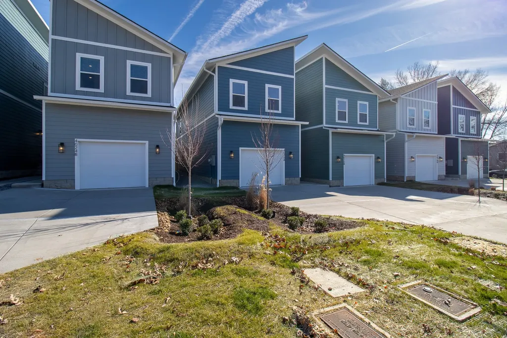 4028 University Avenue Old Hickory TN 37138