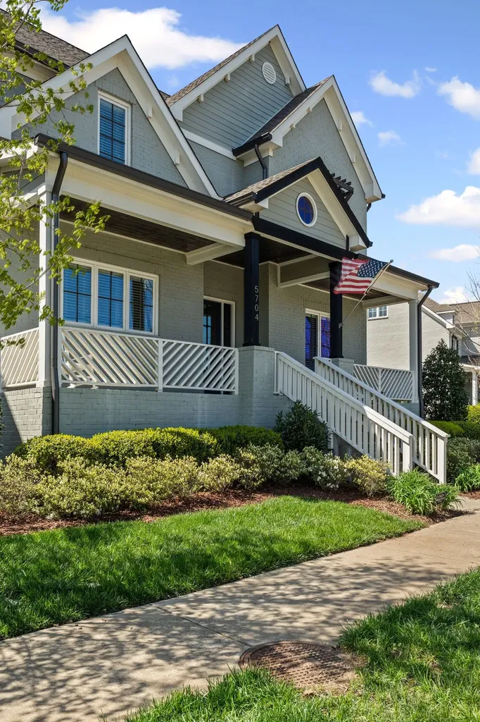 5704 Old Harding Pike Nashville TN 37205