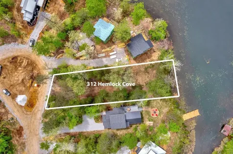 312 Hemlock Cove Tracy City TN 37387