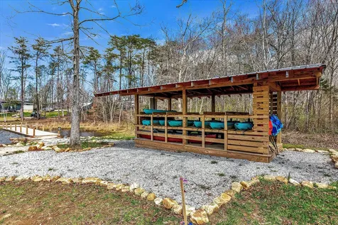 312 Hemlock Cove Tracy City TN 37387