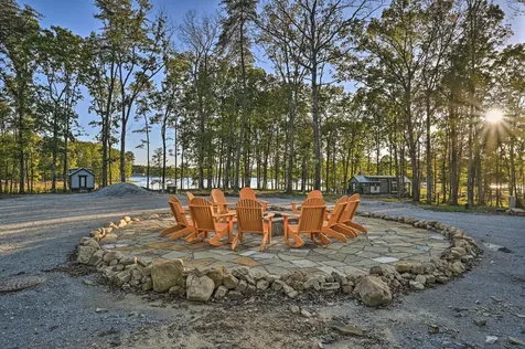 312 Hemlock Cove Tracy City TN 37387