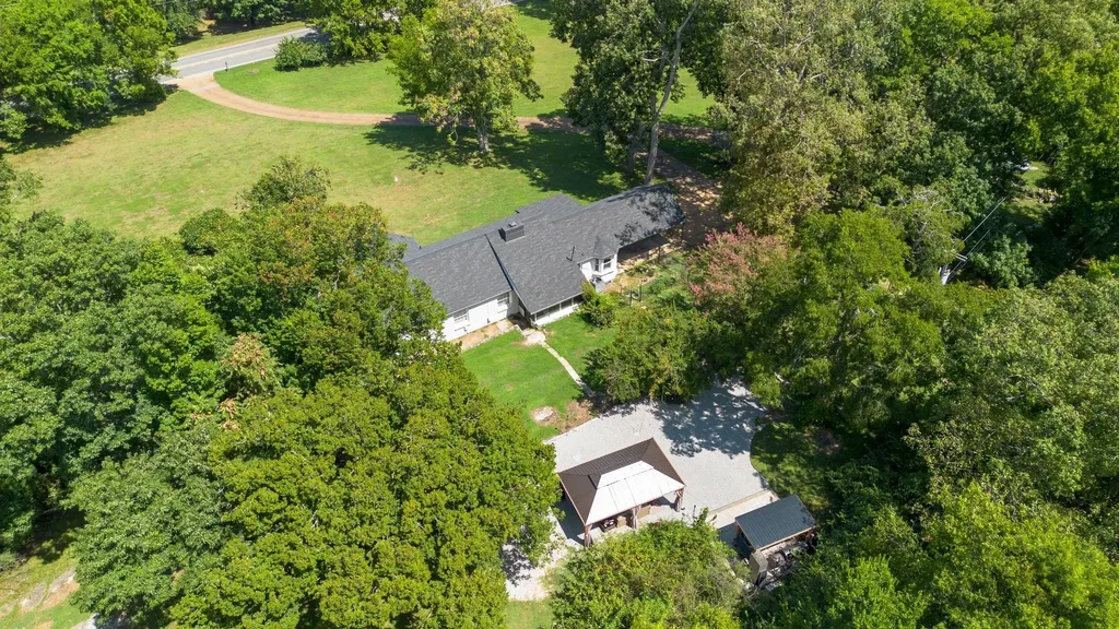 5723 Cloverland Drive Brentwood TN 37027