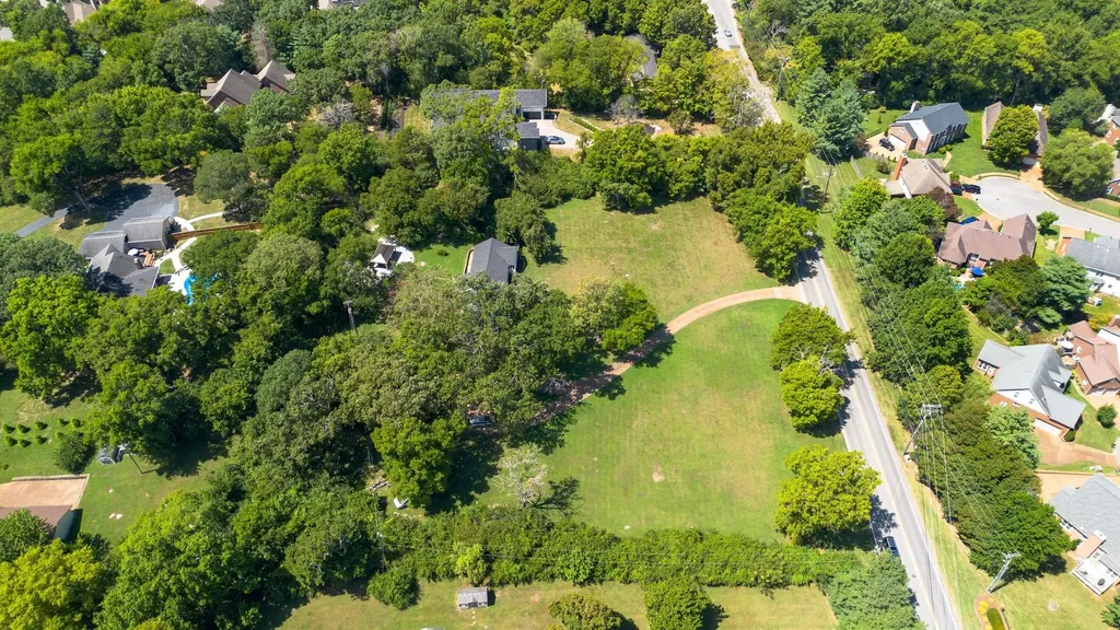 5723 Cloverland Drive Brentwood TN 37027
