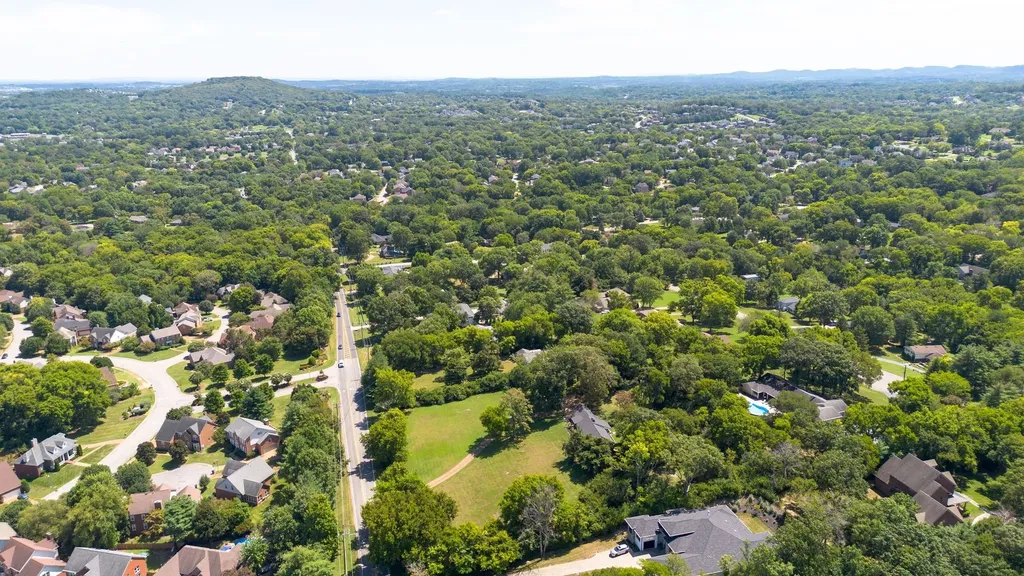 5723 Cloverland Drive Brentwood TN 37027
