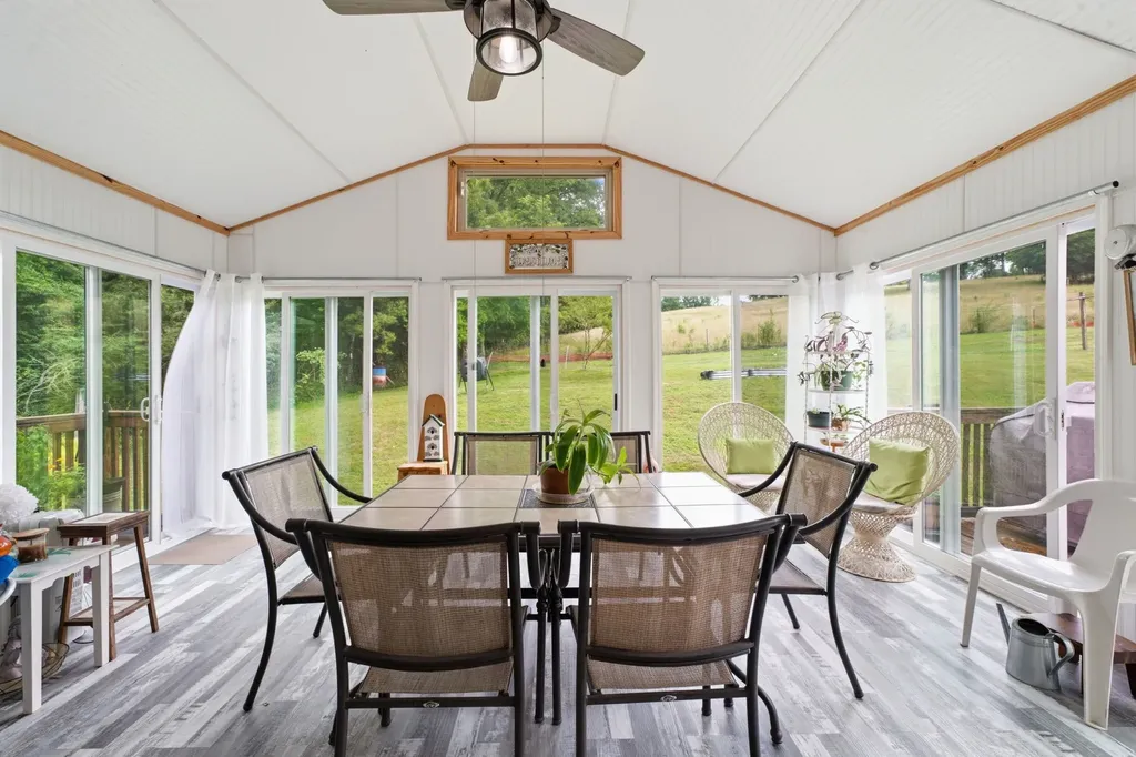 255 Saint Marys Road Buffalo Valley TN 38548