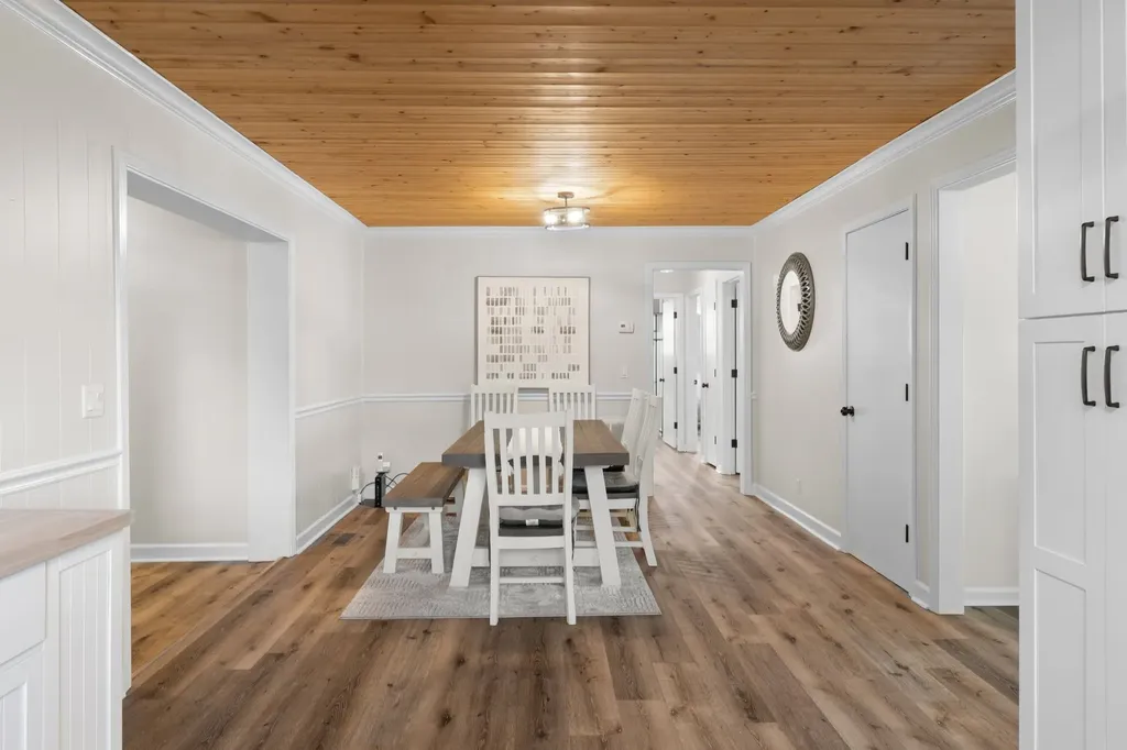 213 Riverwood Drive Hendersonville TN 37075
