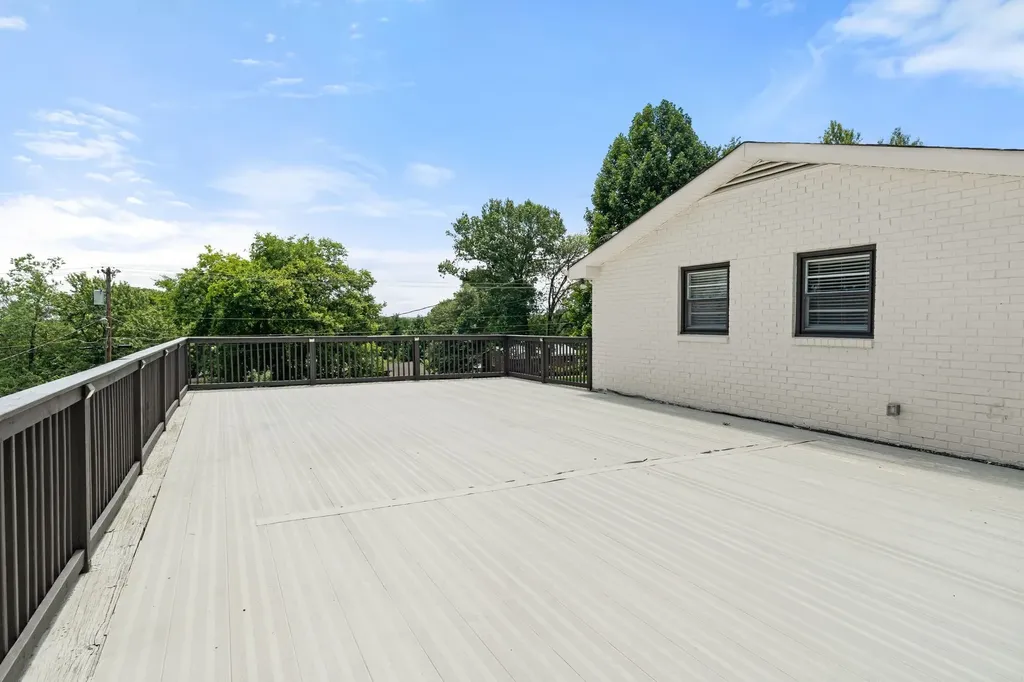 213 Riverwood Drive Hendersonville TN 37075