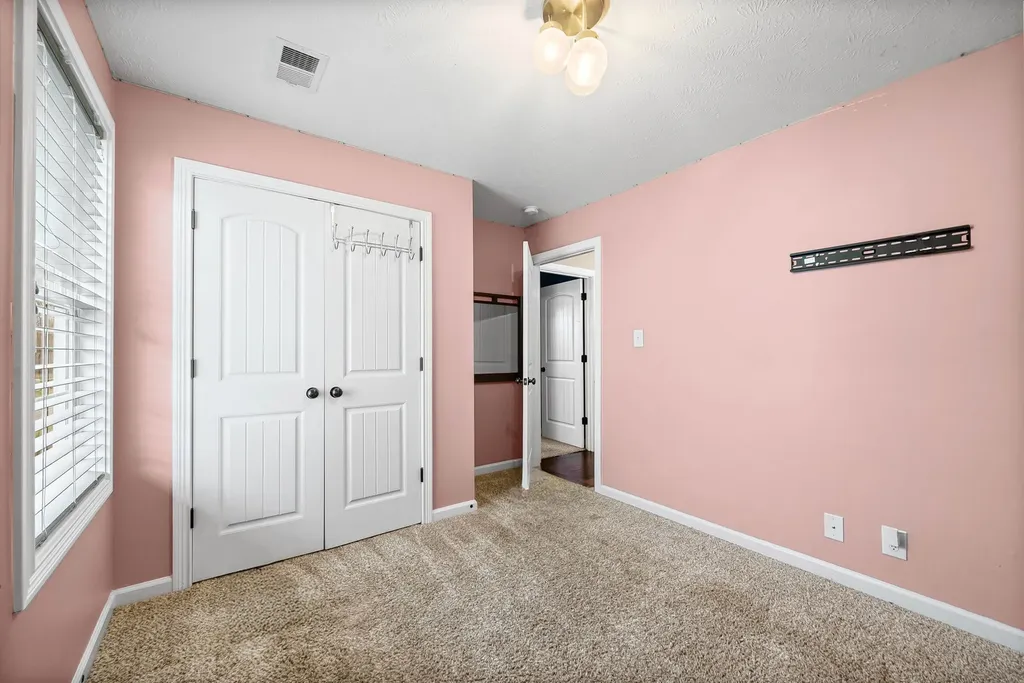 1313 Freedom Drive Clarksville TN 37042
