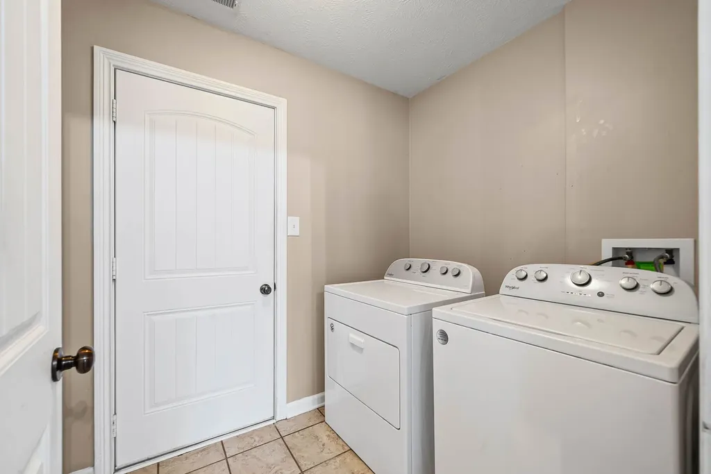 1313 Freedom Drive Clarksville TN 37042
