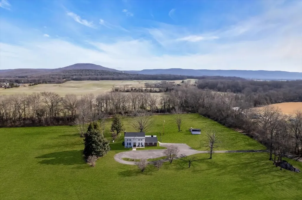 251 Miller Road Hillsboro TN 37342