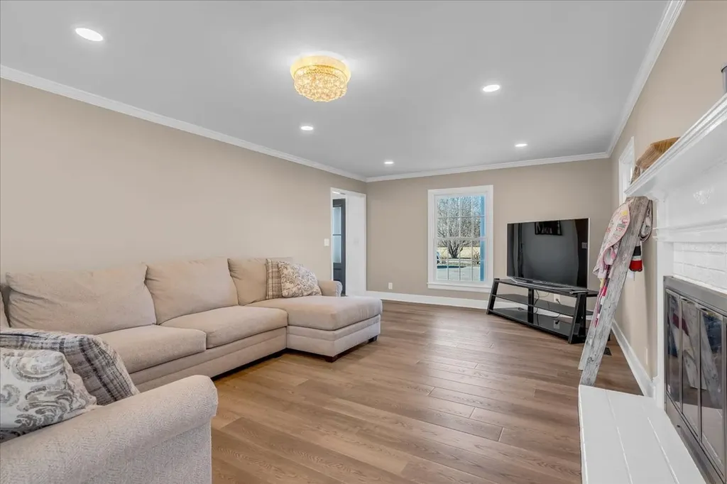 251 Miller Road Hillsboro TN 37342