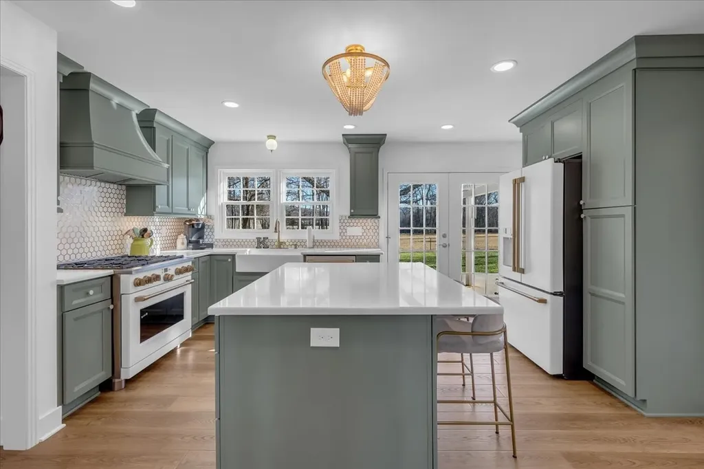 251 Miller Road Hillsboro TN 37342