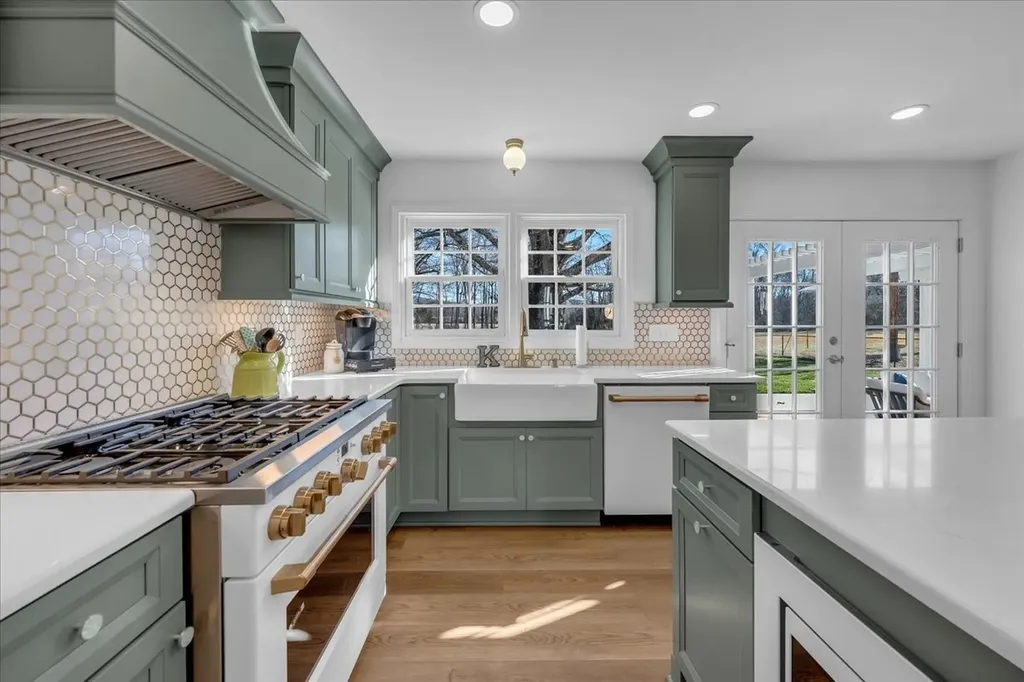 251 Miller Road Hillsboro TN 37342