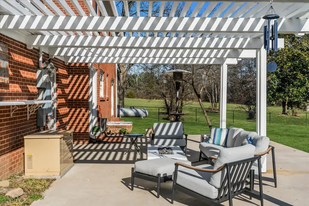 251 Miller Road Hillsboro TN 37342