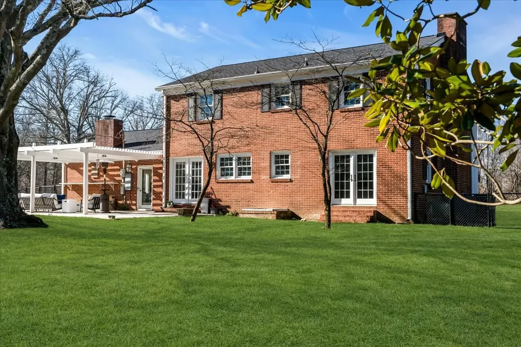 251 Miller Road Hillsboro TN 37342