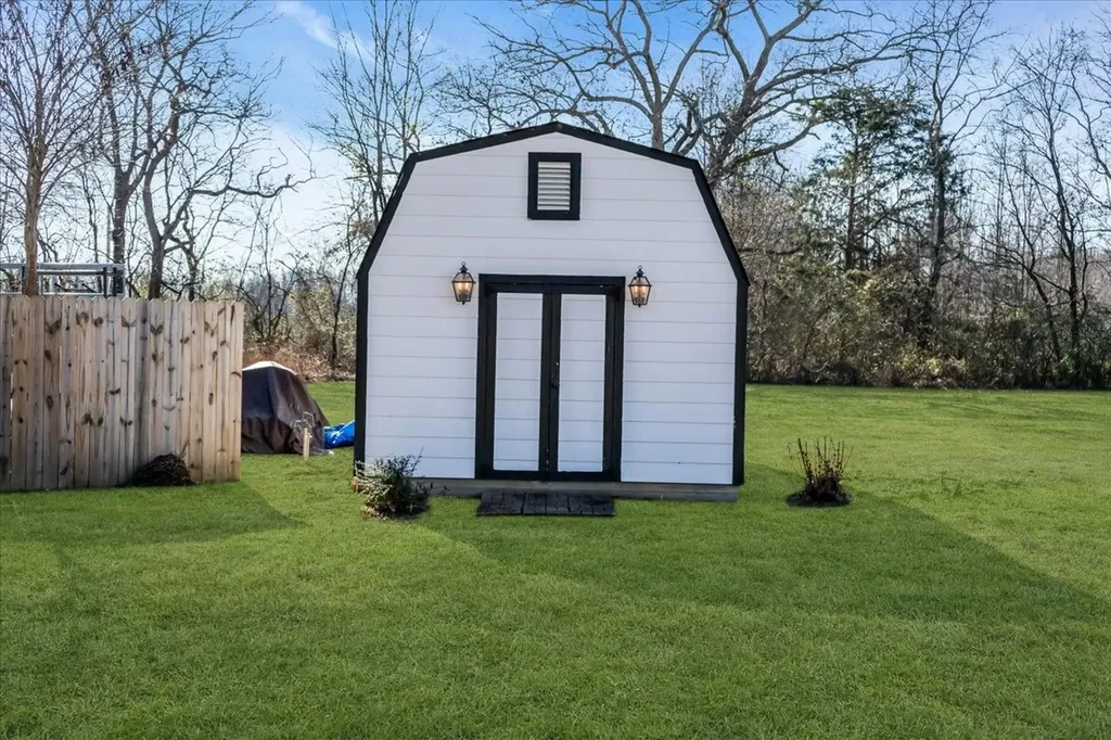 251 Miller Road Hillsboro TN 37342