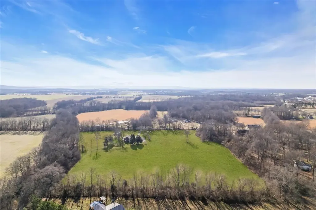 251 Miller Road Hillsboro TN 37342