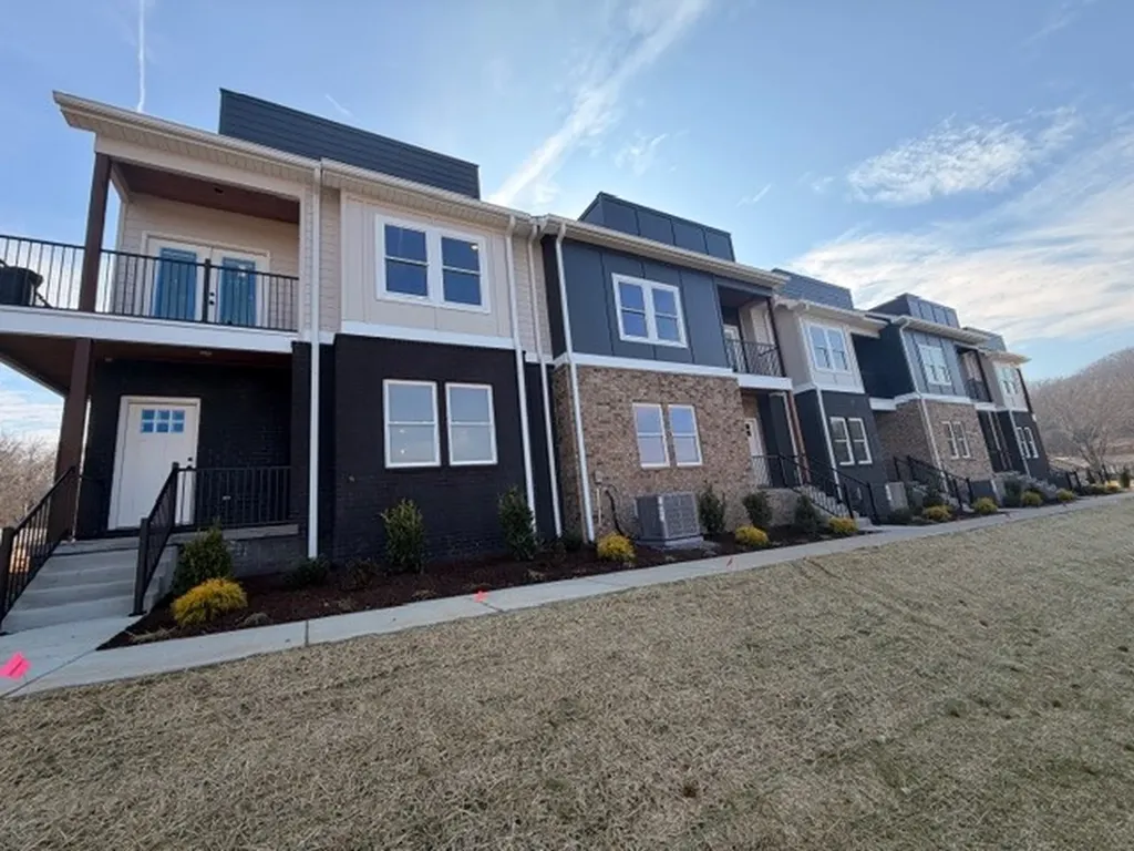 1 Wilson Court Ashland City TN 37015