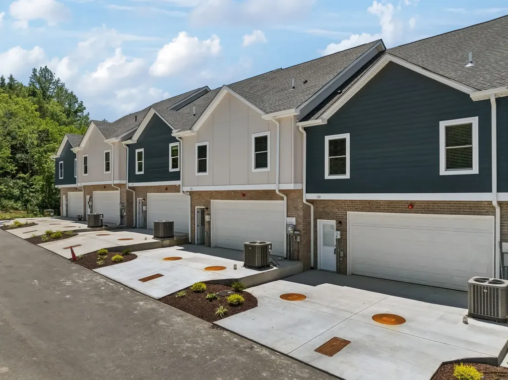 1 Wilson Court Ashland City TN 37015
