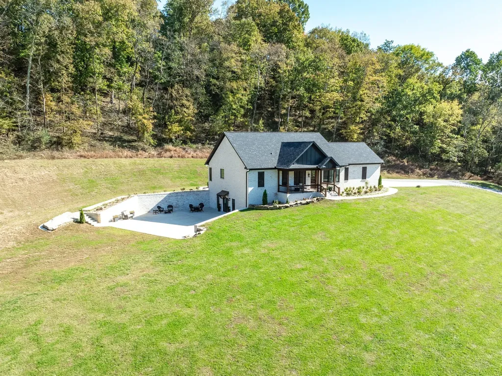 564 Mt Olive Cemetery Road Lynnville TN 38472