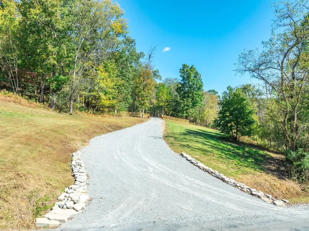 564 Mt Olive Cemetery Road Lynnville TN 38472