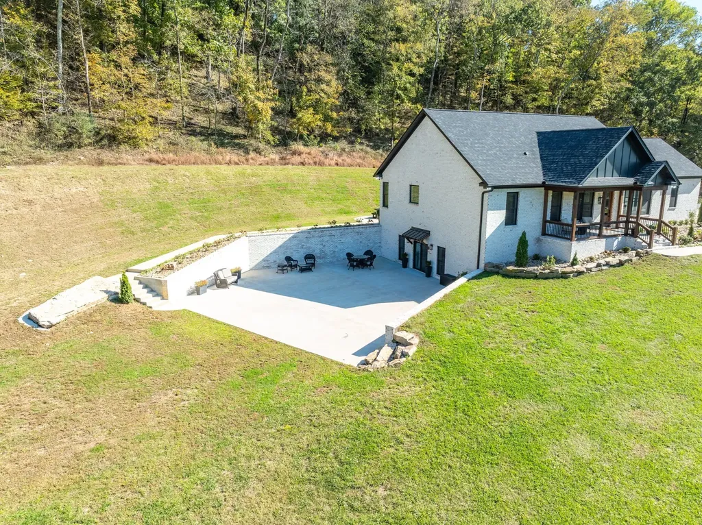564 Mt Olive Cemetery Road Lynnville TN 38472