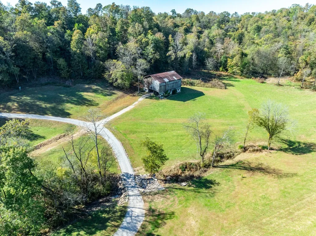 564 Mt Olive Cemetery Road Lynnville TN 38472