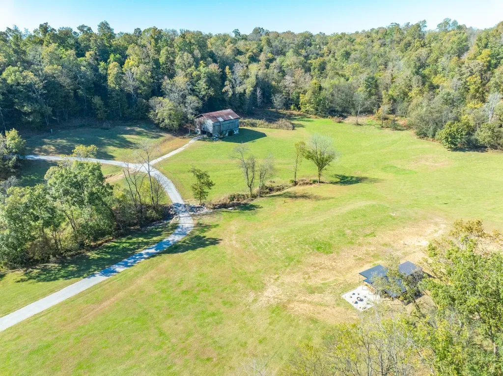 564 Mt Olive Cemetery Road Lynnville TN 38472