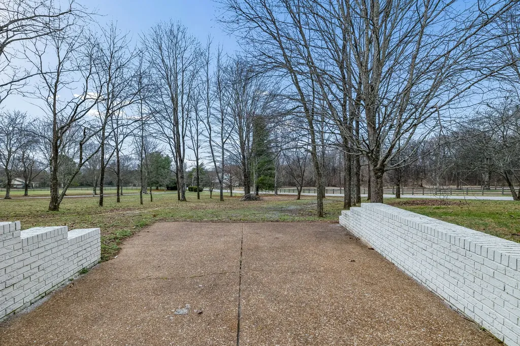 670 Northridge Road Columbia TN 38401