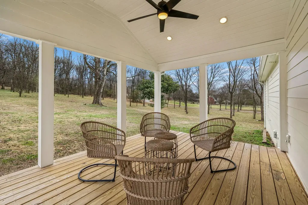 670 Northridge Road Columbia TN 38401