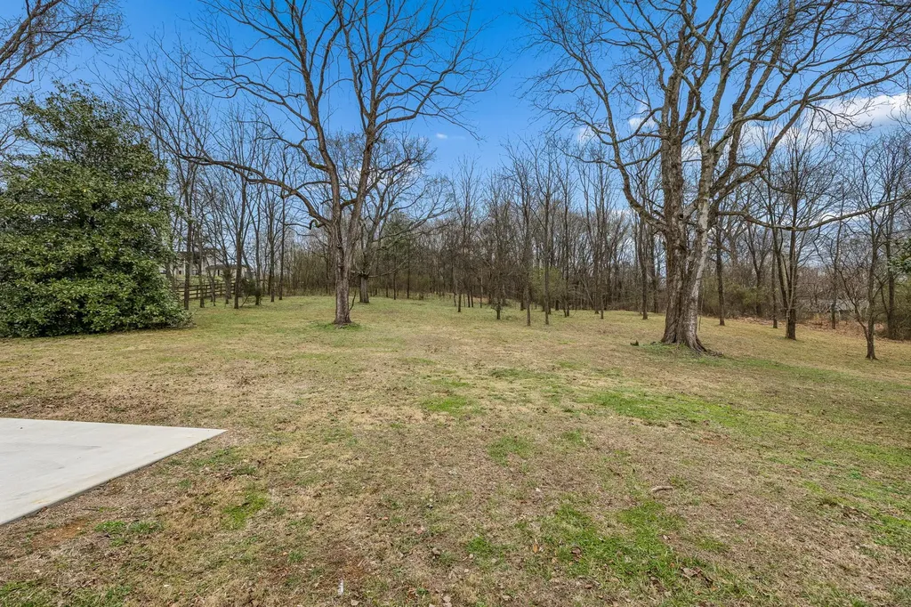 670 Northridge Road Columbia TN 38401