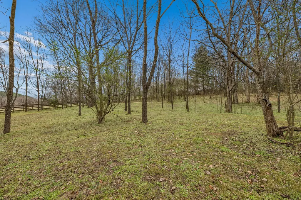 670 Northridge Road Columbia TN 38401