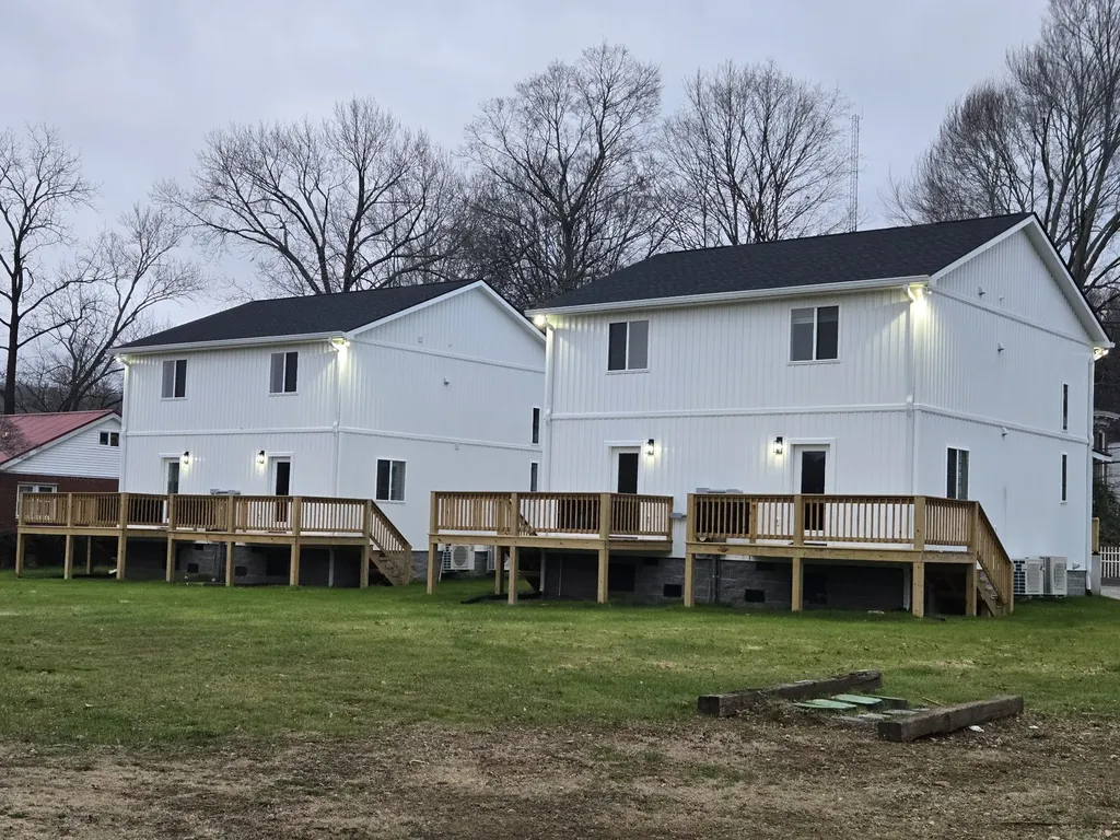 95 E Wyly Street Waverly TN 37185