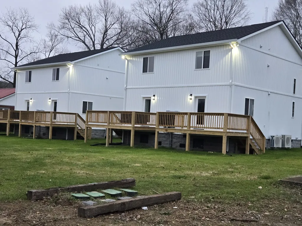95 E Wyly Street Waverly TN 37185