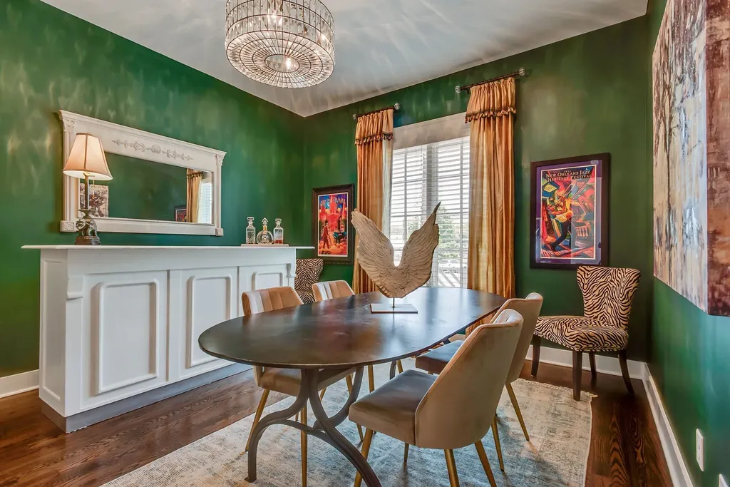 5704 Old Harding Pike Nashville TN 37205
