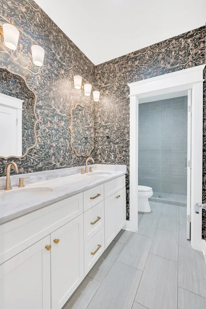 5704 Old Harding Pike Nashville TN 37205