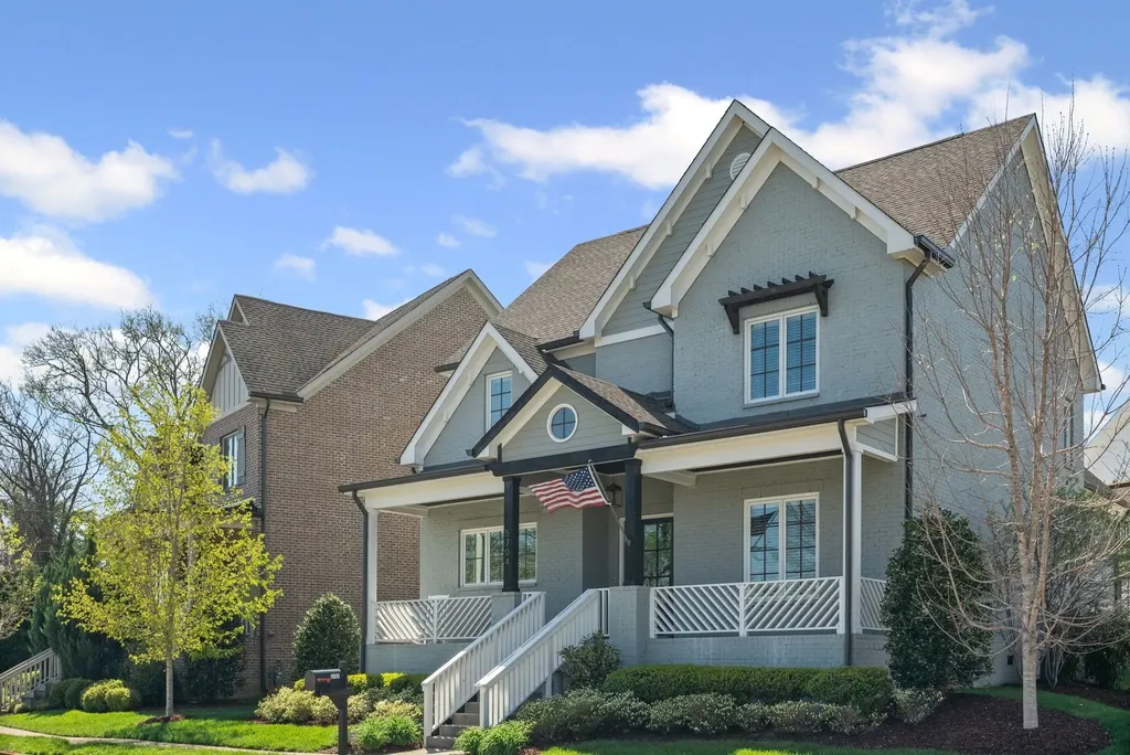5704 Old Harding Pike Nashville TN 37205