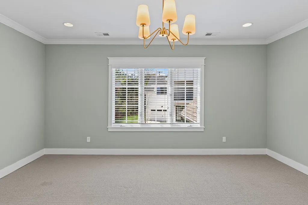 5704 Old Harding Pike Nashville TN 37205