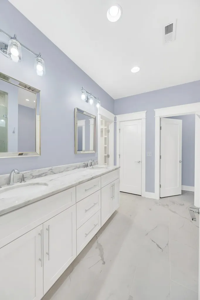 5704 Old Harding Pike Nashville TN 37205