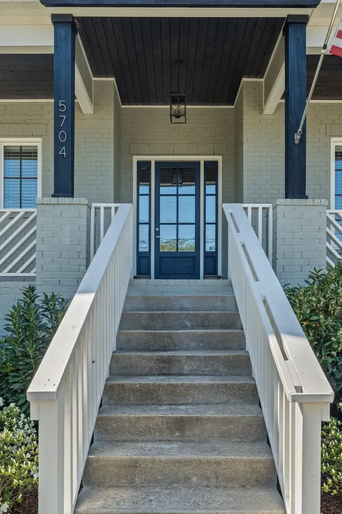 5704 Old Harding Pike Nashville TN 37205