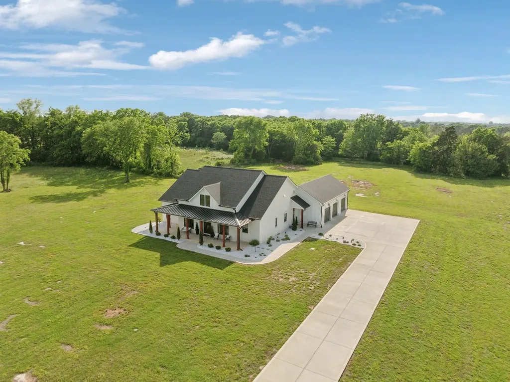 2648 Wilson Overall Road Murfreesboro TN 37127