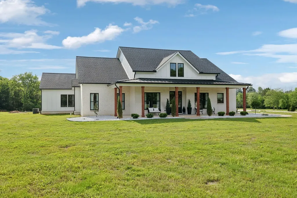 2648 Wilson Overall Road Murfreesboro TN 37127
