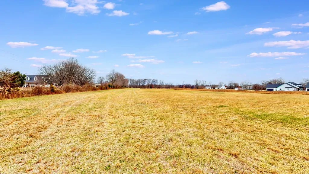3021 Highway 25 Cottontown TN 37048