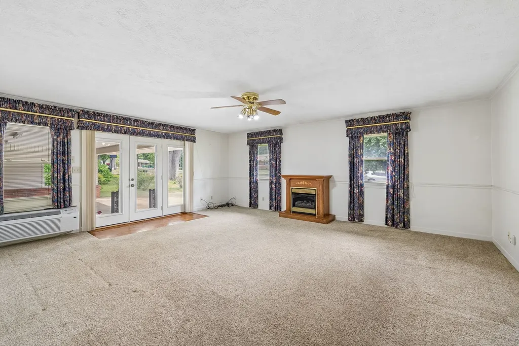 618 Fairlane Drive Lewisburg TN 37091