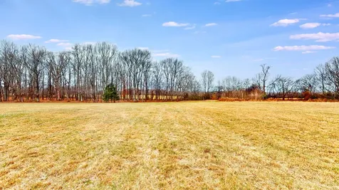 3017 Highway 25 Cottontown TN 37048