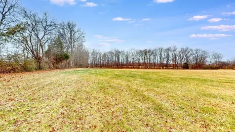 3017 Highway 25 Cottontown TN 37048